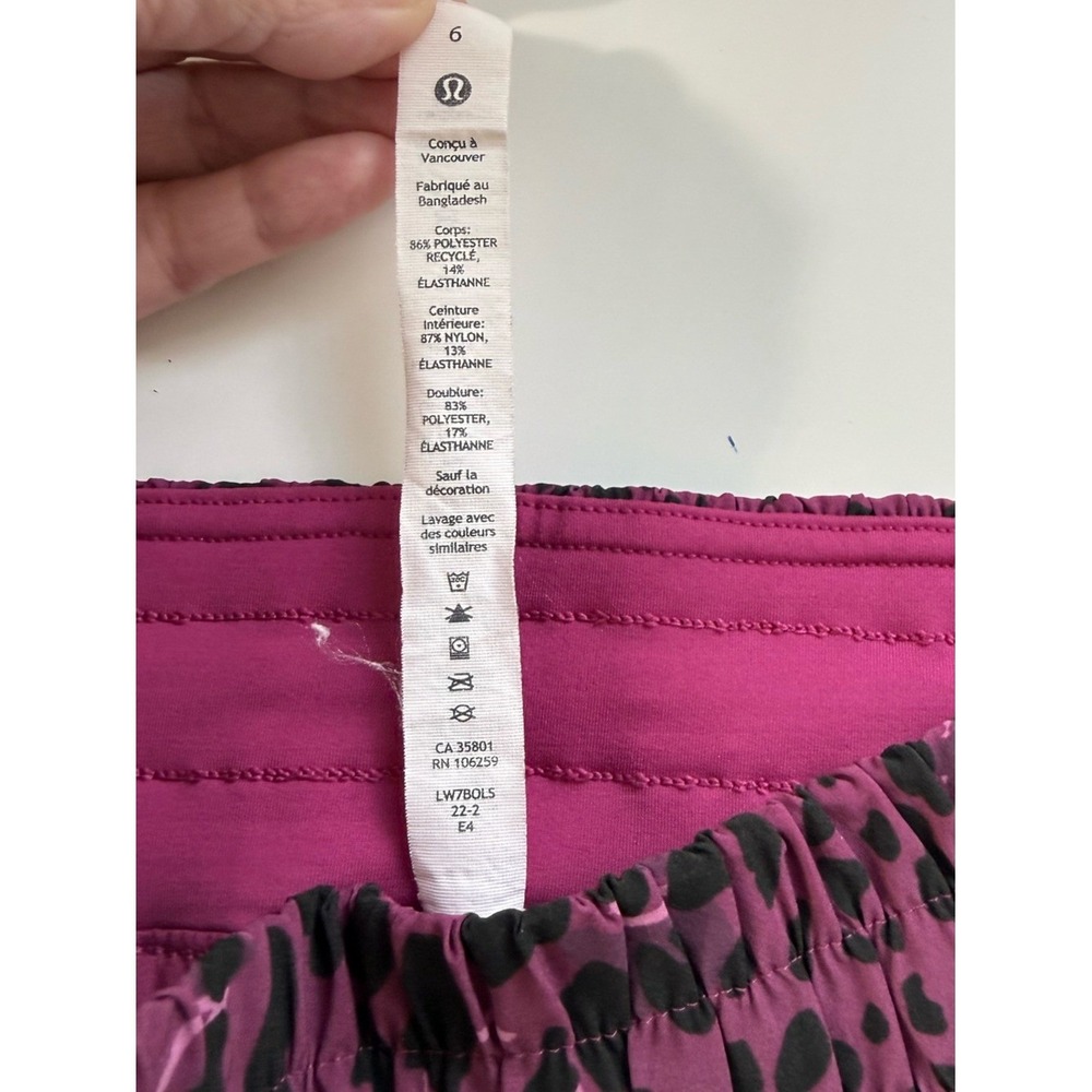Lululemon Track That MR Running Shorts Size 6 Cheetah Camo Magenta Pink Black - Picture 5 of 7